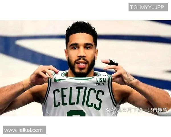 球迷炸锅：塔图姆这一行为引热议！