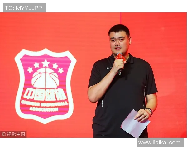 CBA球员合同谈判动态与转会市场格局深度分析研究 CBA球员合同谈判动态与转会市场格局深度分析研究